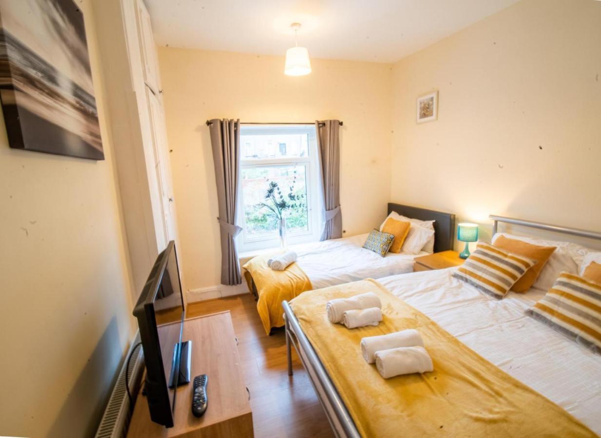 فندق West Lea House تشيسترفيلد المظهر الخارجي الصورة